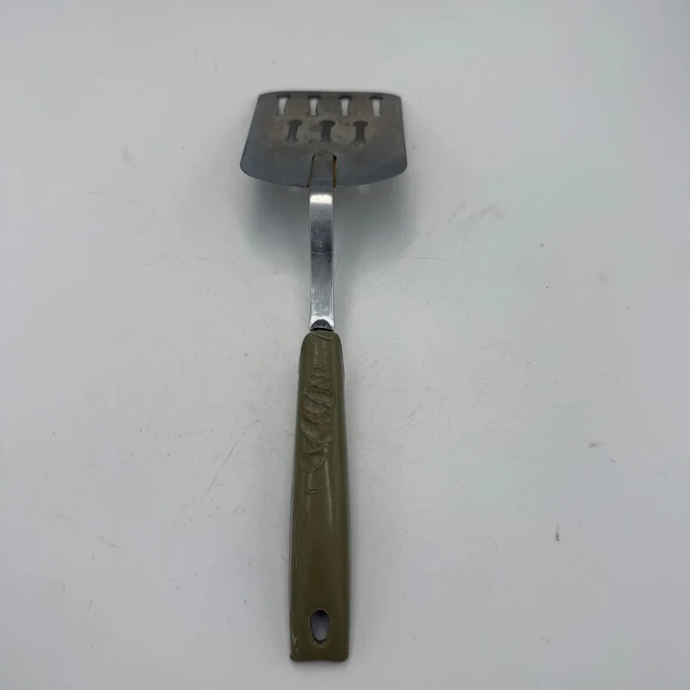 Vintage EKCO Spatula Chromium Plated Slotted Turner USA Olive Green Handle 11.5